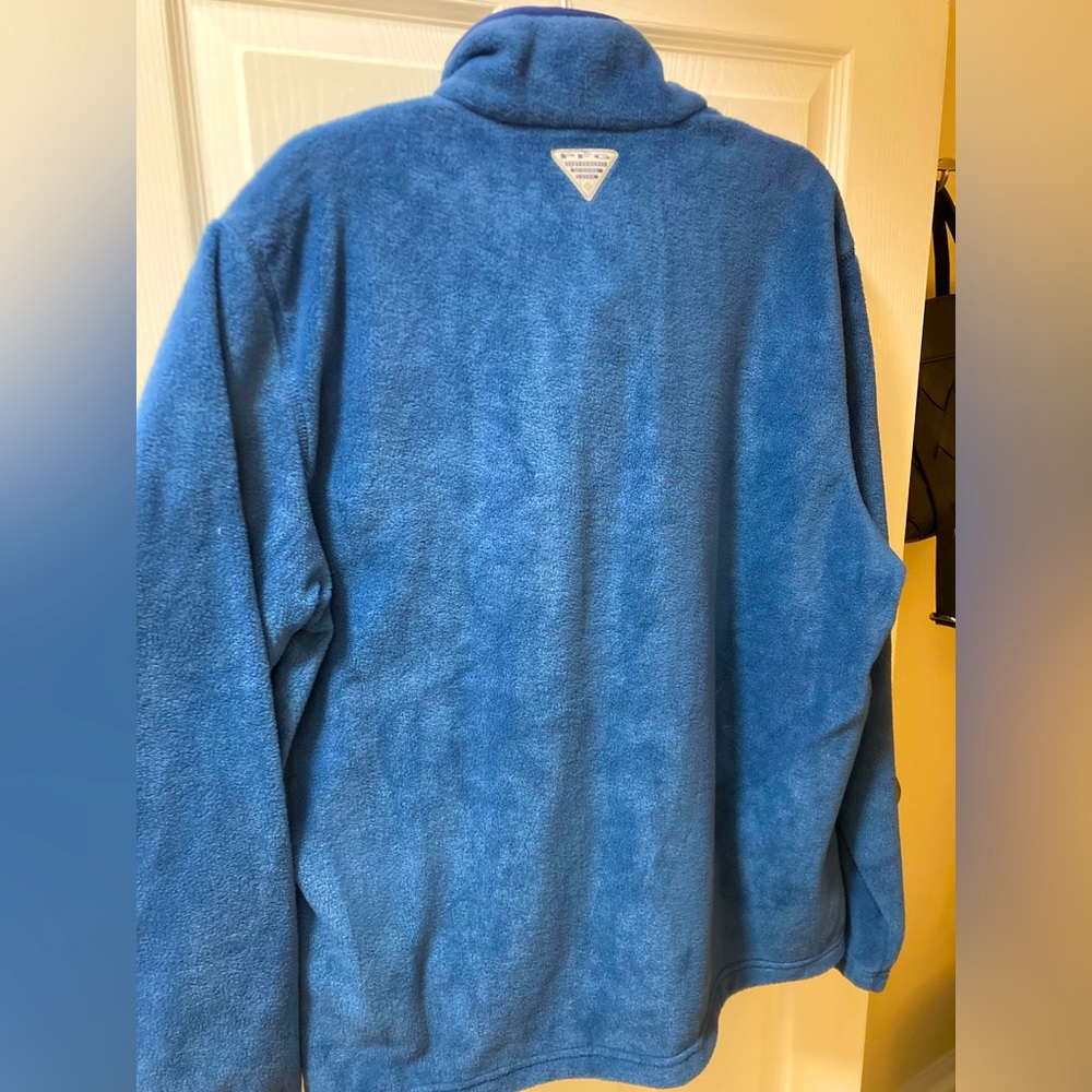 Men’s Columbia PFG fleece pullover
